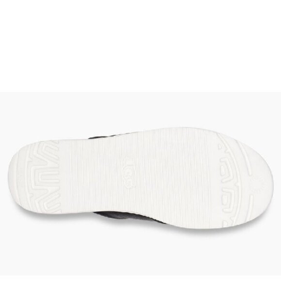 UGG Women's Zayne Crossband Leather Sandal - Picture 4 of 5